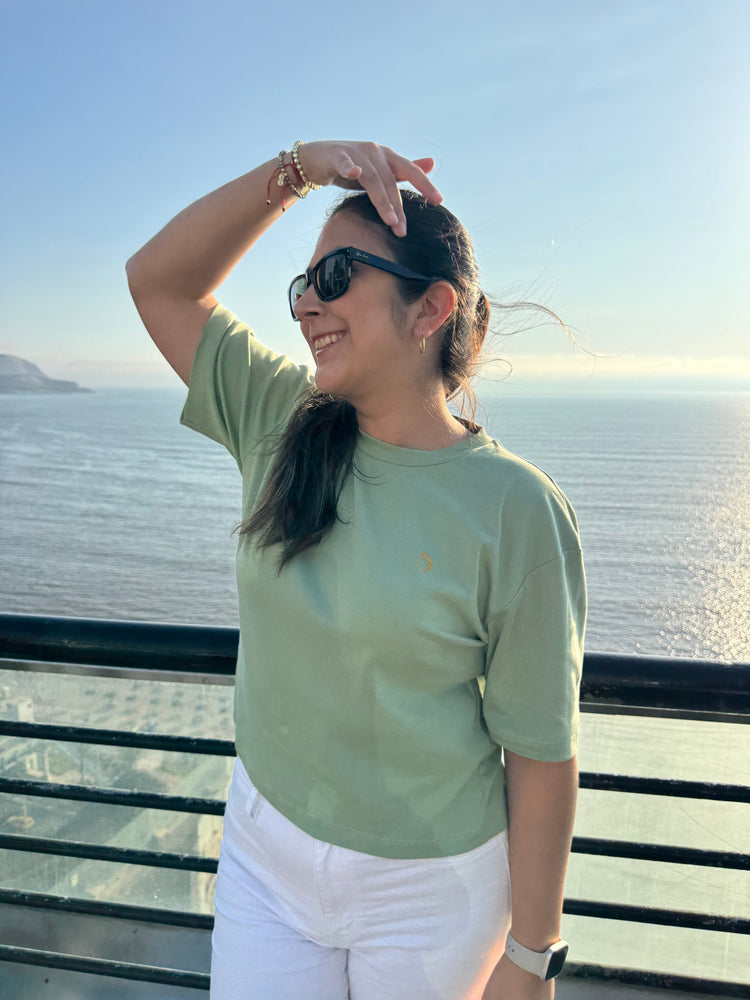 ÚLTIMO LANZAMIENTO MUJER: ESSENTIAL CROP